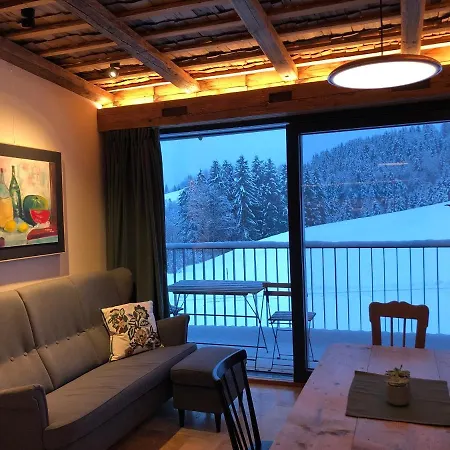 Stillleben Luxus Fuer Seele אבטנאו