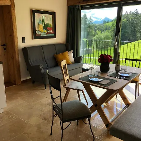 Apartment Stillleben Luxus Fuer Seele Abtenau